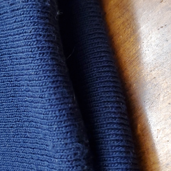 Rocks and Roots Trail Runners Association Winter Beanie - Picture 6 of 11